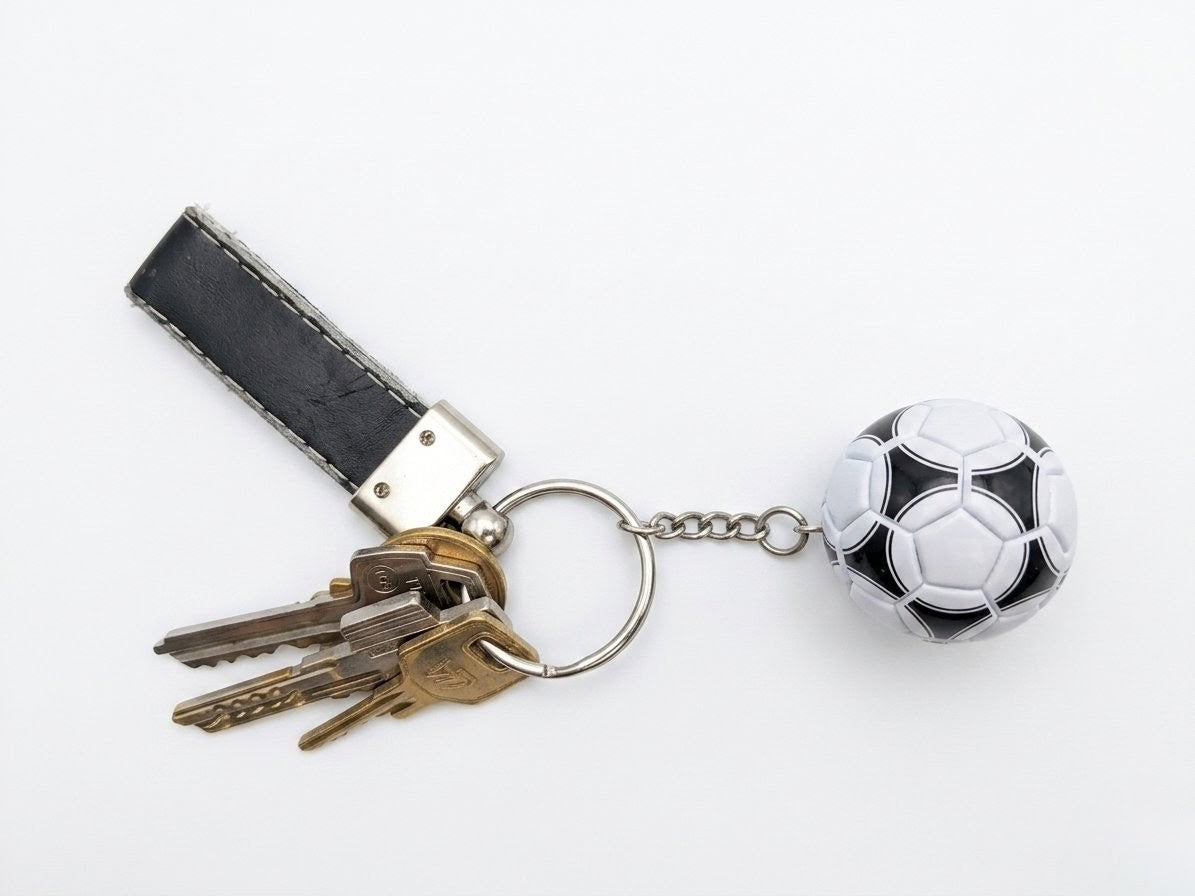 Classic soccer world cups ball keychain