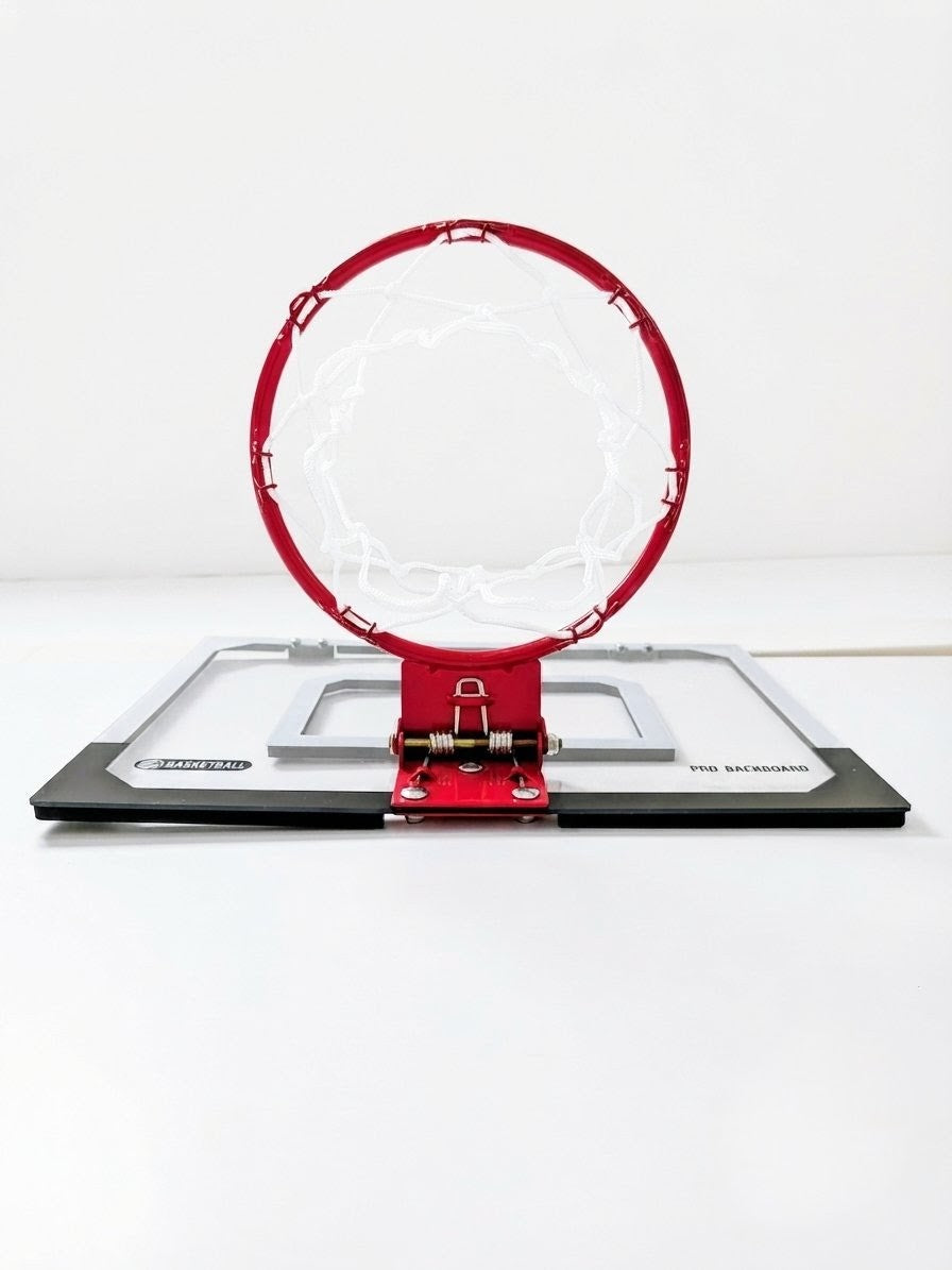 Premium mini-hoop + NBA stickers